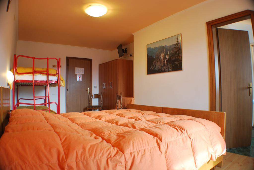 Albergo Lucia Tesero Habitación foto